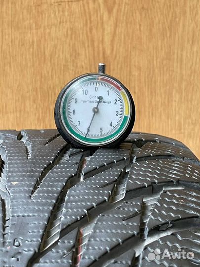 Nokian Tyres Hakkapeliitta R2 245/40 R18