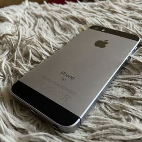 iPhone SE, 64 ГБ