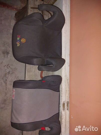 Сиденье в автомобиль