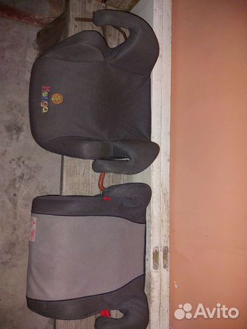 Сиденье в автомобиль