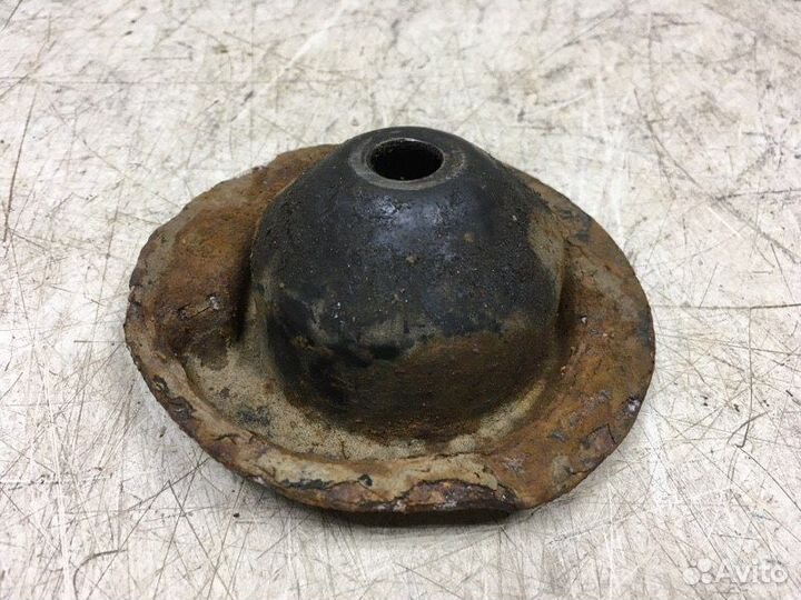 Тарелка пружины Volkswagen Pointer/Golf Br