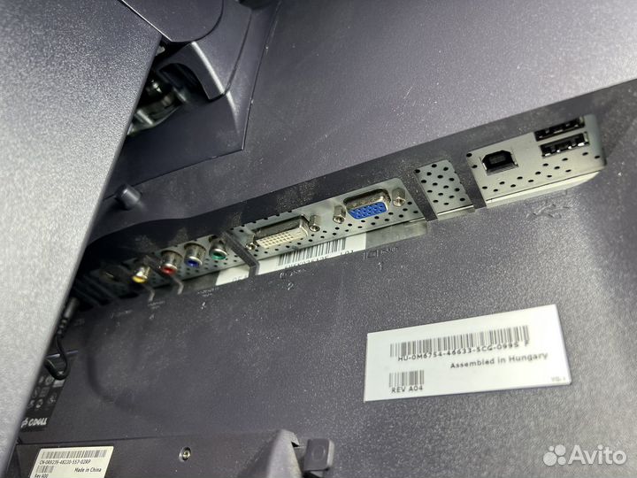 Монитор Dell 24. С динамиками