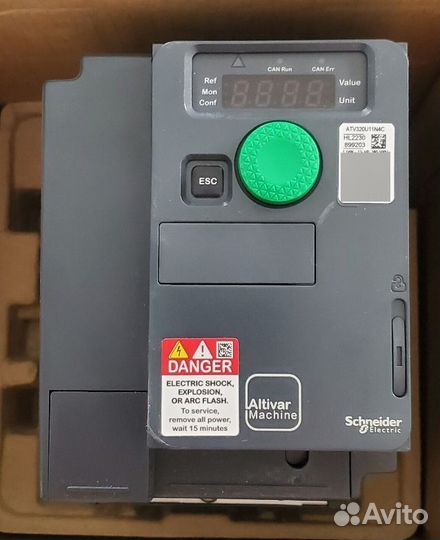 Преобразователь Schneider Electric ATV320U11N4C