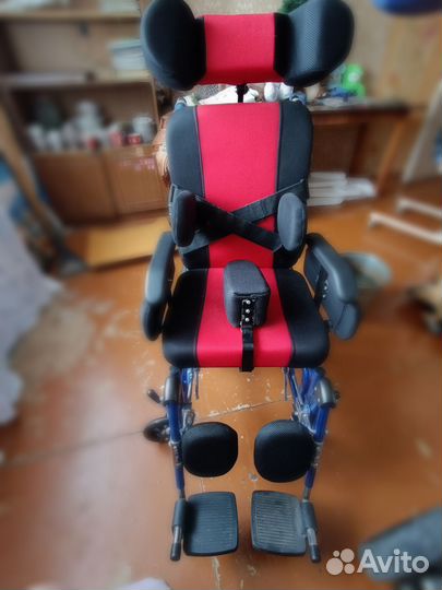 Кресло-коляска инвалидная детская