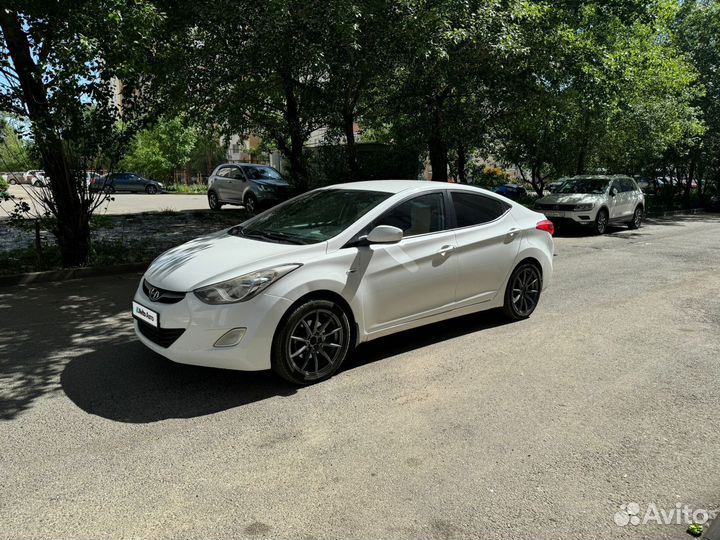 Hyundai Elantra 1.6 AT, 2013, 180 000 км