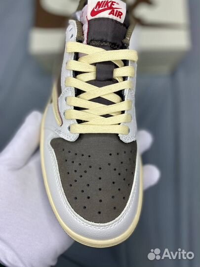 Кроссовки Travis Scott x Air Jordan 1 Low OG Rever