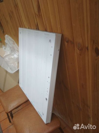 Светильник потолочный светодиодный