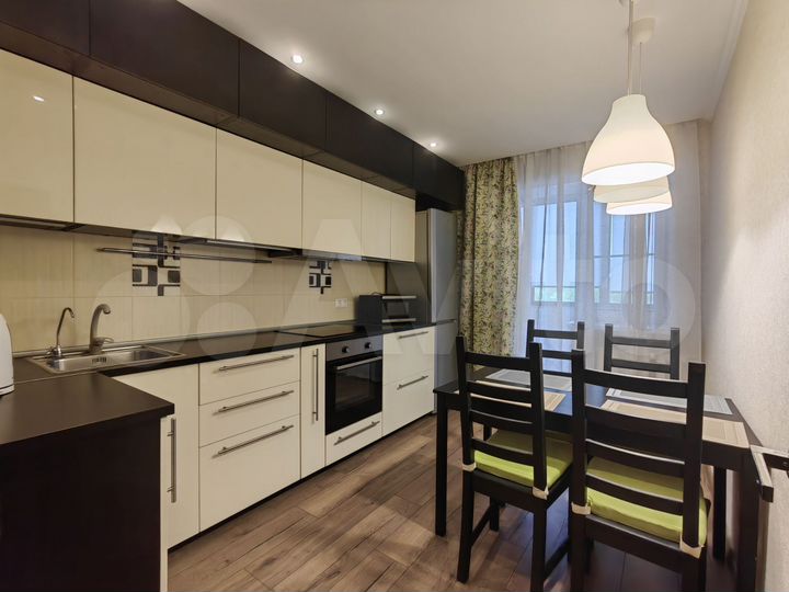 2-к. квартира, 64 м², 7/12 эт.