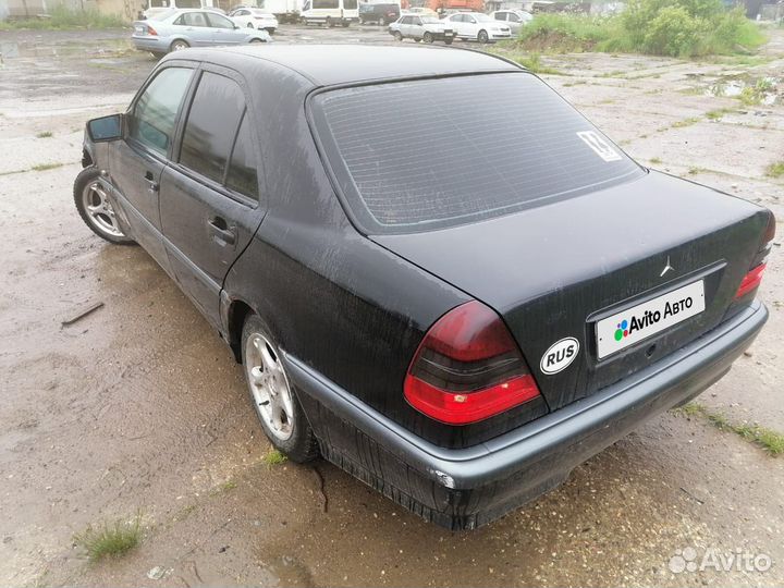 Mercedes-Benz C-класс 1.8 МТ, 1998, 300 000 км