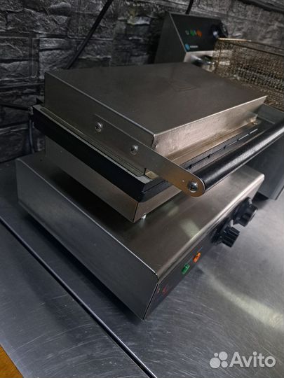 Вафельница для корн-догов airhot