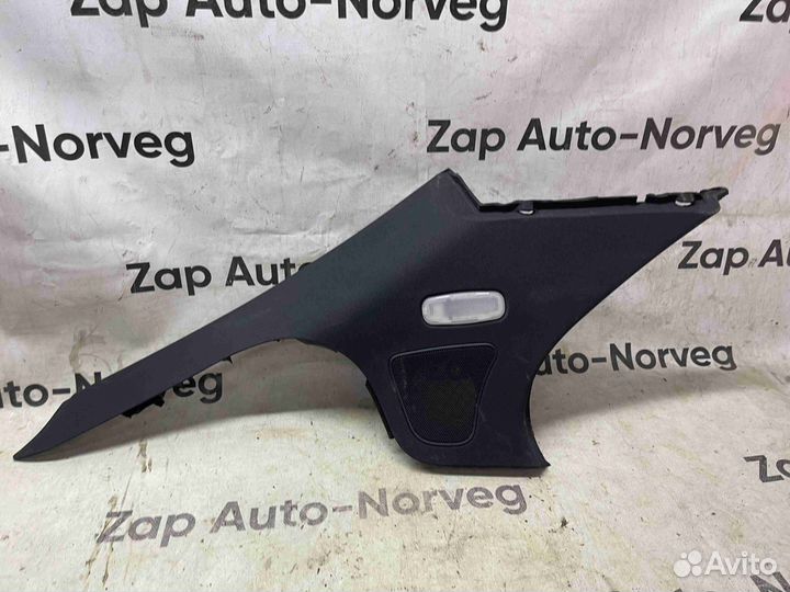 Пластик салона Mercedes CLS W218