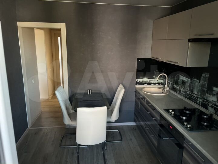 2-к. квартира, 47 м², 3/5 эт.