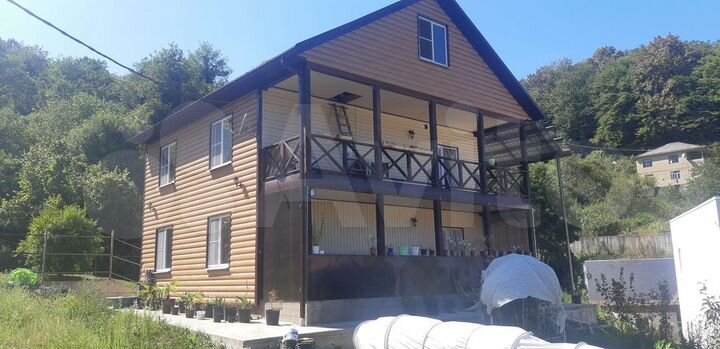 Дом 236 м² на участке 5 сот.