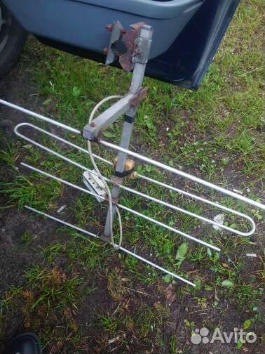 Антена Уличная Усилитель б/у + Кронштейн крепления