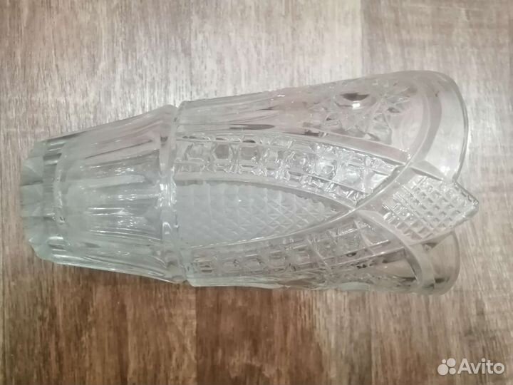 Ваза для цветов хрустальная 20 см