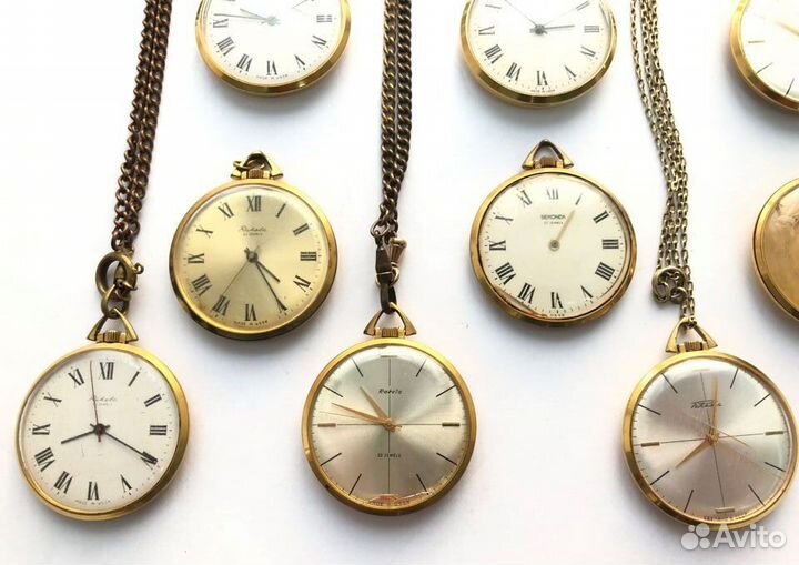 Коллекция карманных позолоченных часов СССР