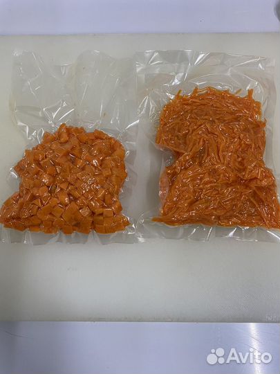 Очищенные овощи в вакуумной упаковке