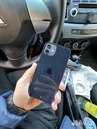 iPhone 12, 64 ГБ