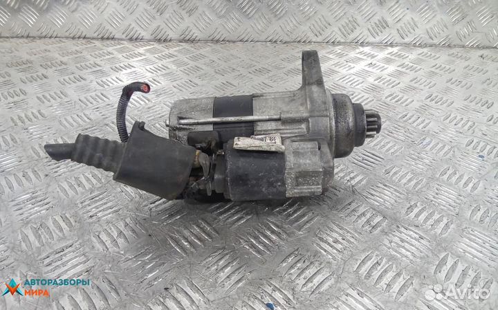Стартер Volkswagen Passat B6 2005