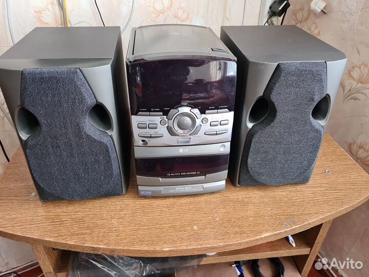 Музыкальный центр LG FFH 217