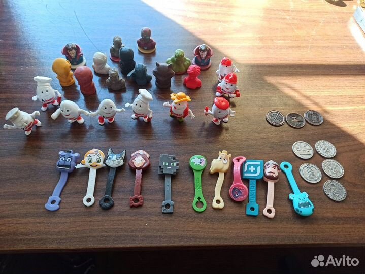 Игрушки из киндера