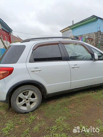 Suzuki SX4 1.5 AT, 2009, битый, 154 000 км с пробегом, цена 1000000 руб.