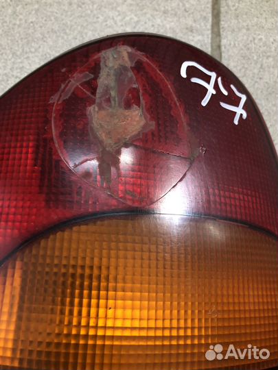 Фонарь задний левый dodge ram van caravan Chrysler