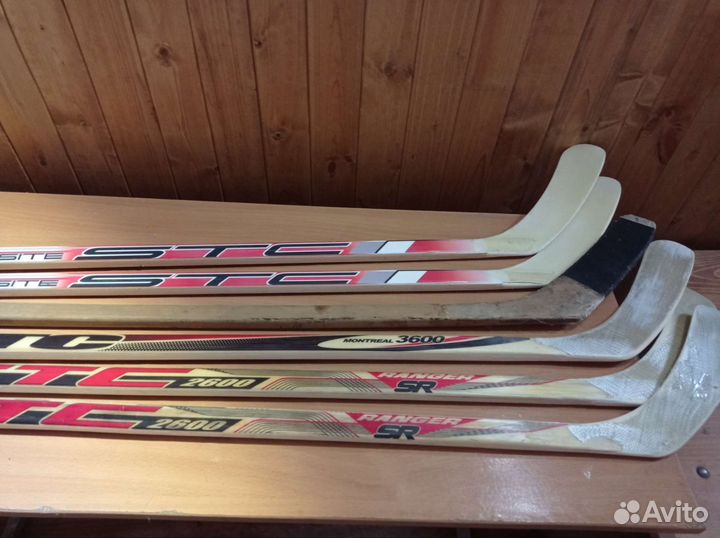 Клюшка хоккейная