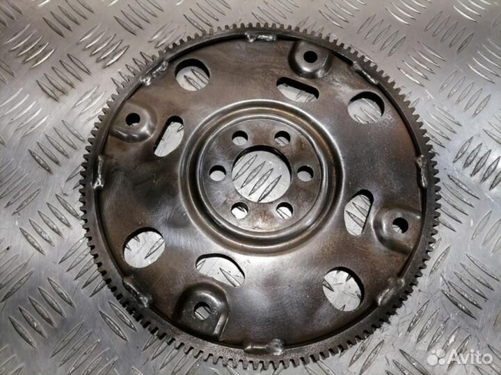 Маховик Nissan Tiida c11