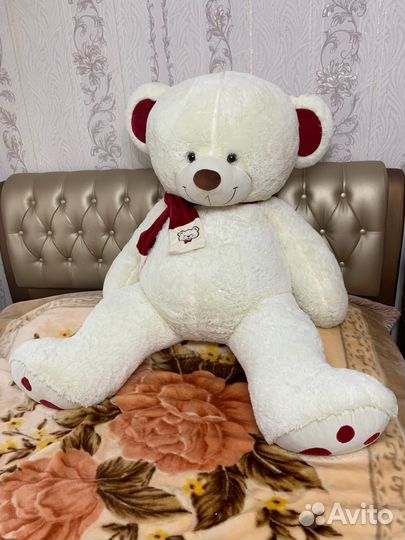 Плюшевый медведь