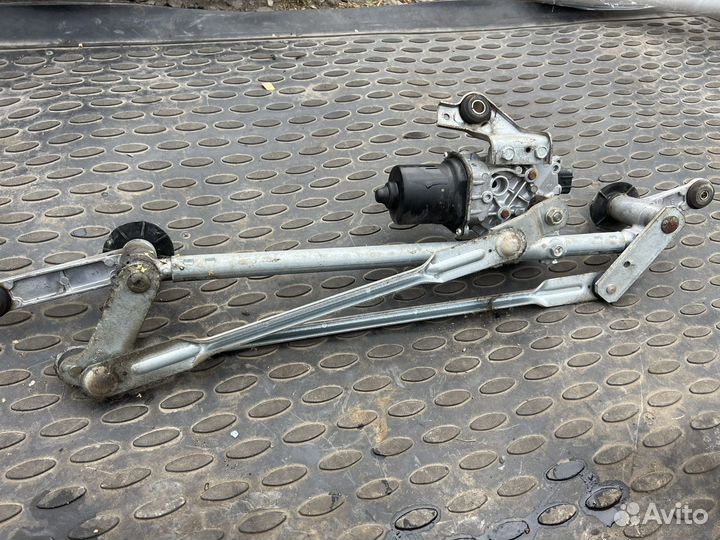 Трапеция дворников Nissan Almera G15