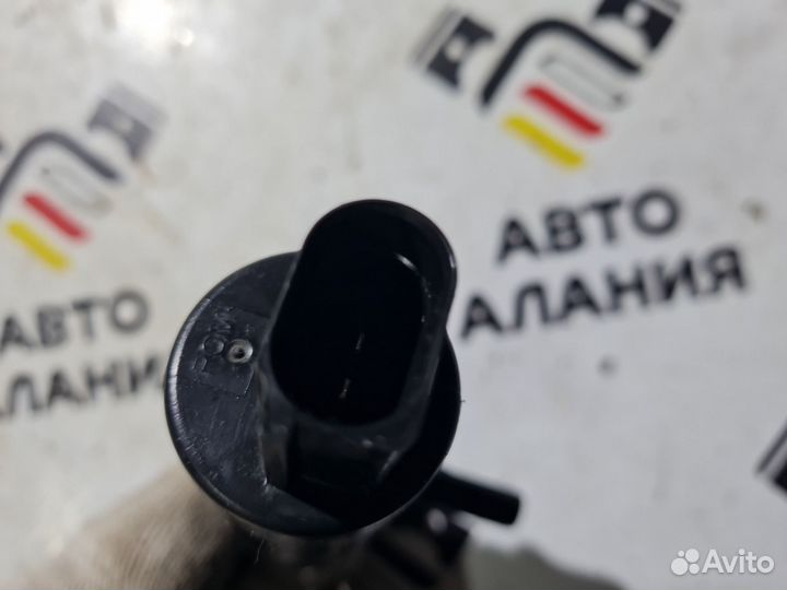 Насос омывателей фар Bmw F07 GT N57 2012