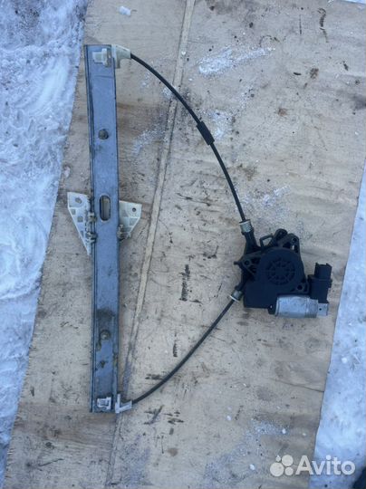 Мазда 6 gg стеклоподъемник передний левый
