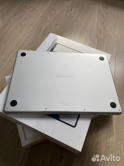 MacBook Pro 16-inch. M1 2021. 32/512 GB. Ростест