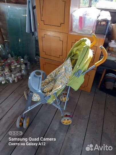 Прогулочная коляска трость