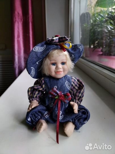 Кукла керамическая