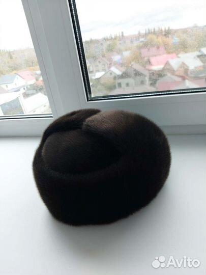 Меховая мужская шапка