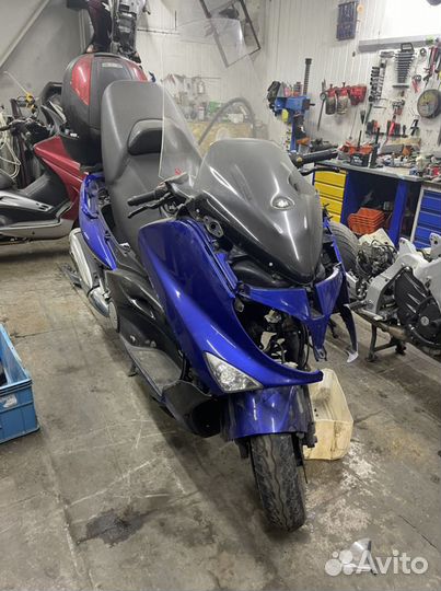 Yamaha T-Max 500