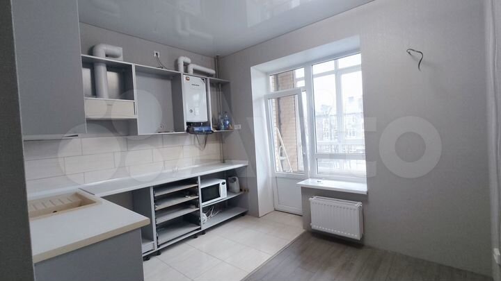 2-к. квартира, 60 м², 2/4 эт.