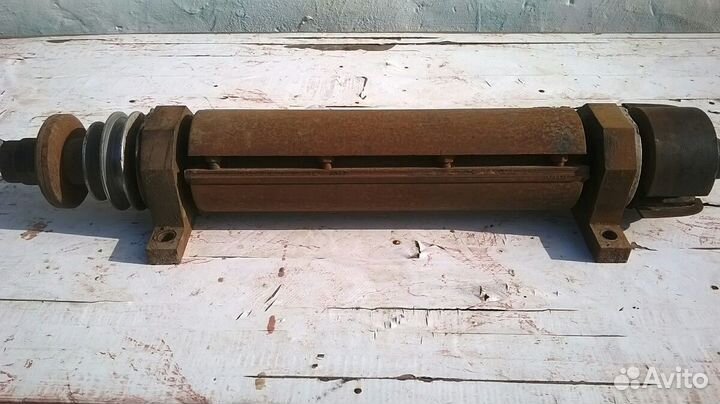 Вал для станка