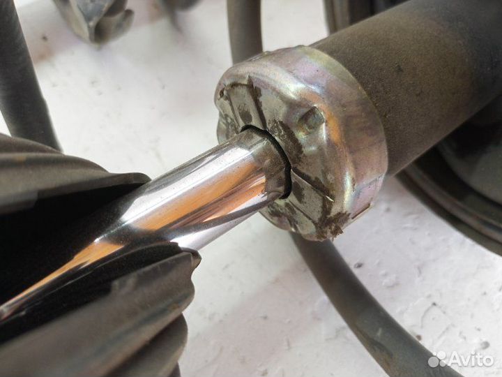 Стойка подвески передняя Mitsubishi Lancer X CY4A