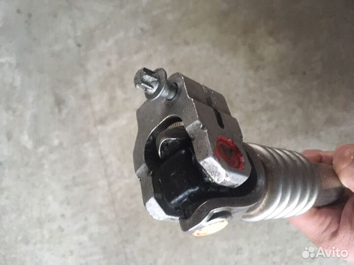 Рулевой карданчик BMW e90