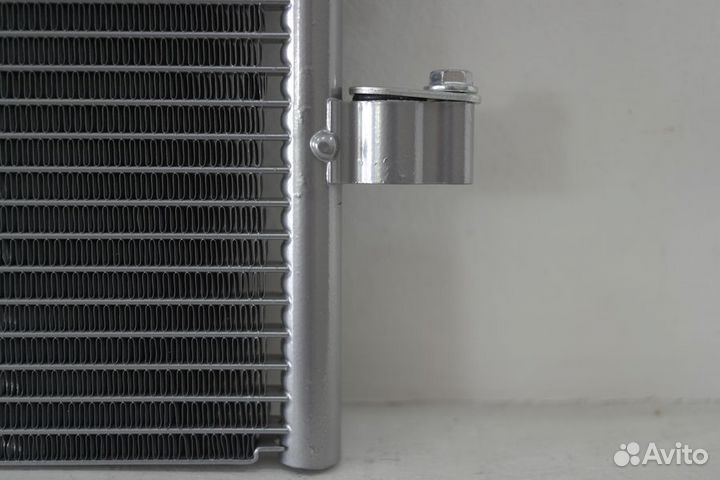 Радиатор кондиционера Ford Mondeo 00-07