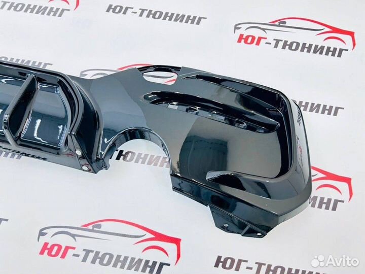 Диффузор BMW 1 f20 черный M-Performance выхлоп 1х1