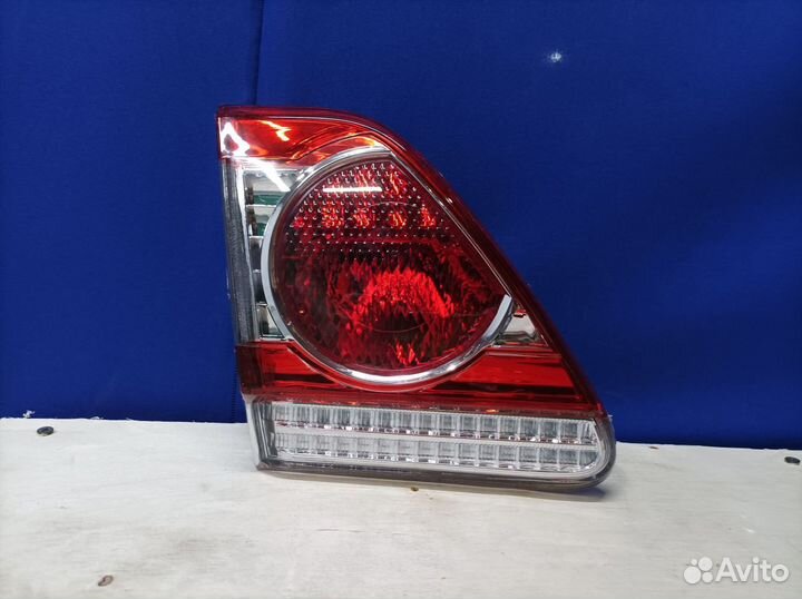 Фонарь левый внутренний Corolla 10 Е150 2007-2013