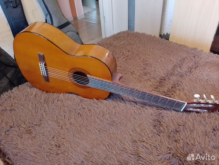 Гитара классическая Yamaha c40