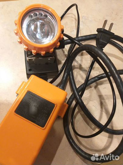 Фонарь шахтерский сгг-9м с зарядником, 2 комплекта