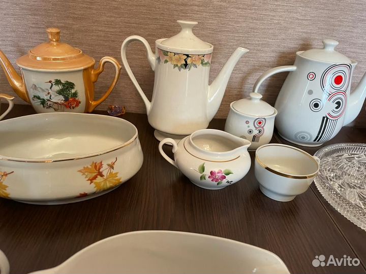 Чайники заварочники сахарницы сливочники фарфор