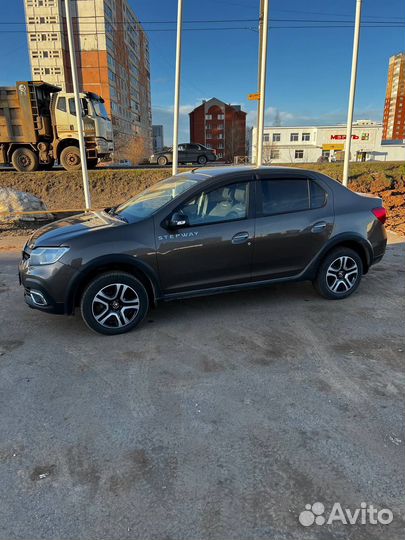 Renault Logan Stepway 1.6 CVT, 2018, 85 000 км