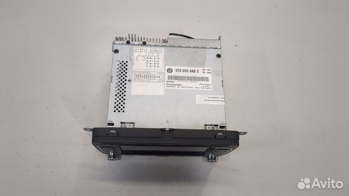 Магнитола Skoda SuperB, 2011